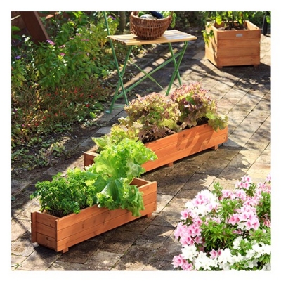 Wood terrace planter